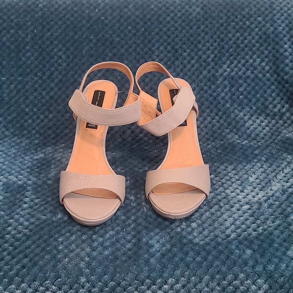 Steven Heels - Picture 3 of 3